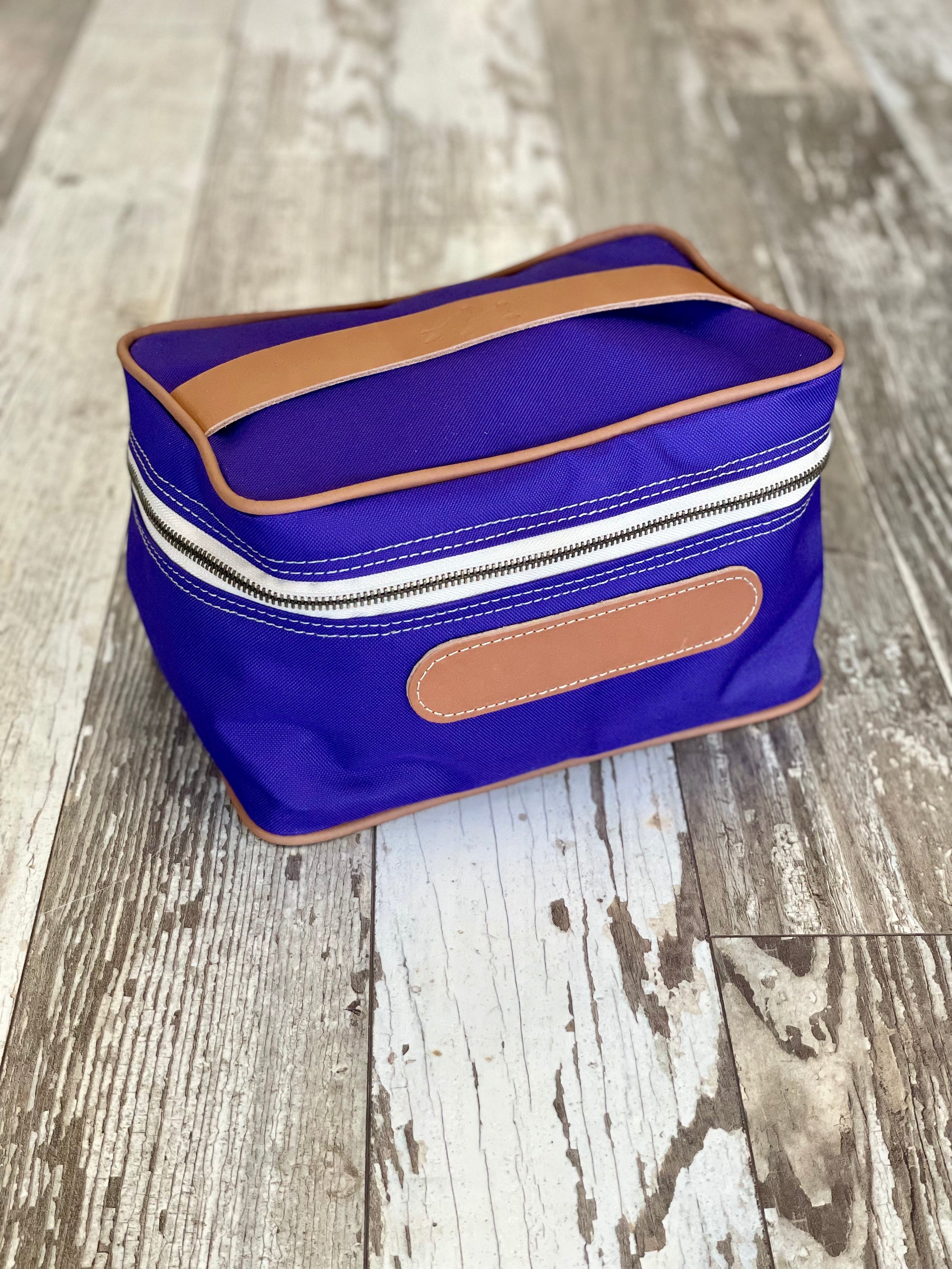 Two Dove Supply Co. Makeup Case